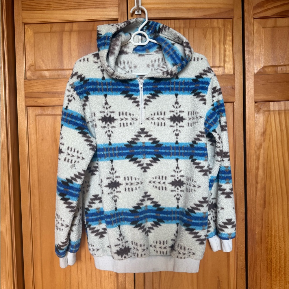Aztec Patterned Blue and Gray Fleece Hoodie Women’s Size M Geometric Cozy Comfy